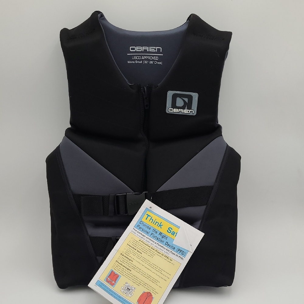NWT O'Brien Black and Gray Life Vest Men's/Adult Small